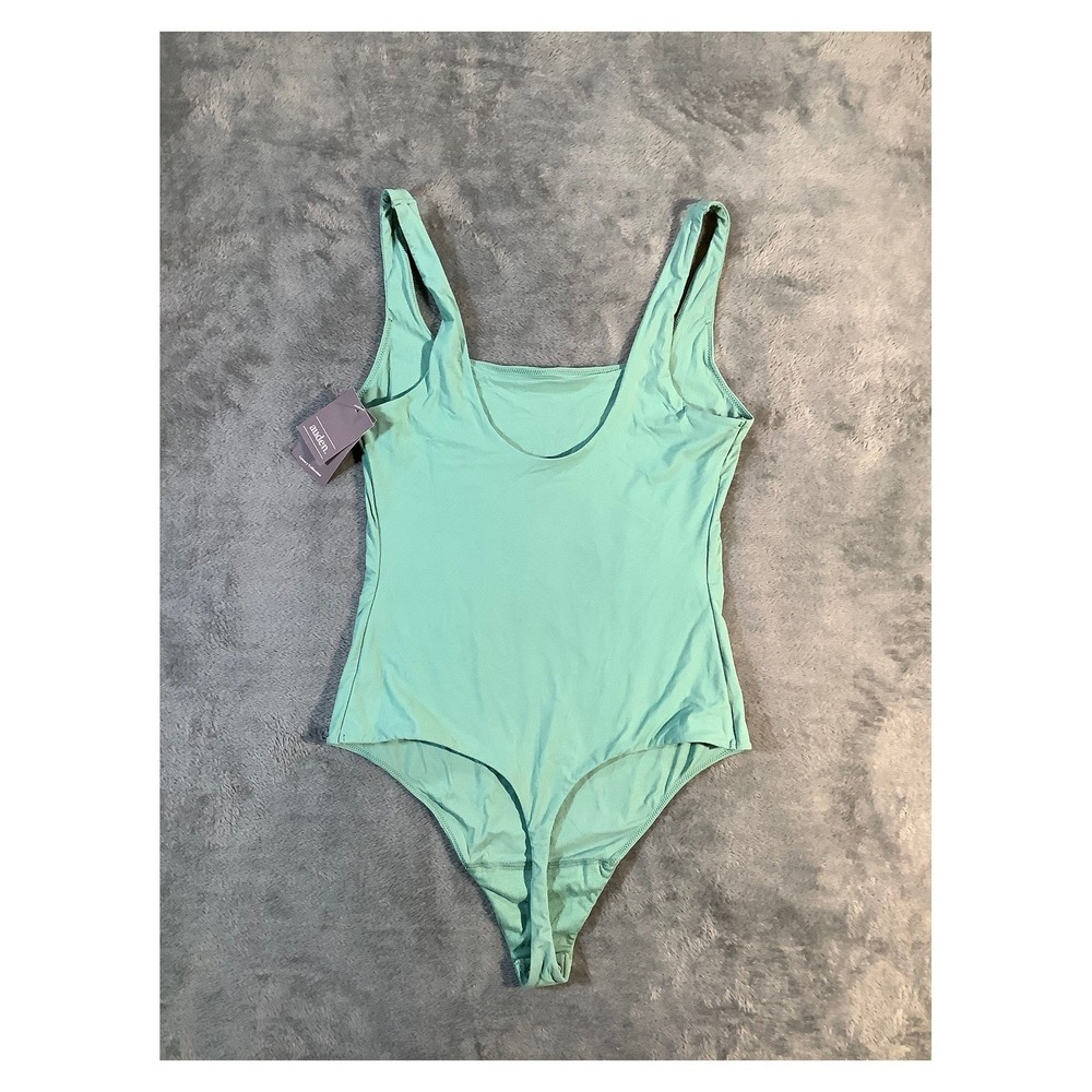 Auden Luxe‎ Stretch Fully Lined Bodysuit Mint Green Size M NWT Scoop Neck